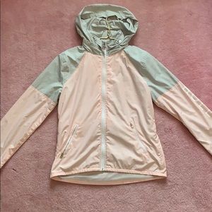 Super cute hollister rain coat
